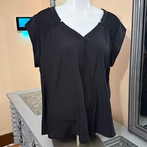 Collective Concepts Large 100% Silk Black Pleated Blouse